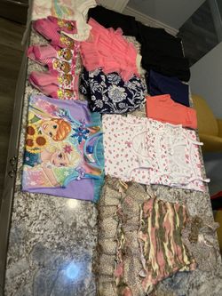 Girl Clothes (size 4)