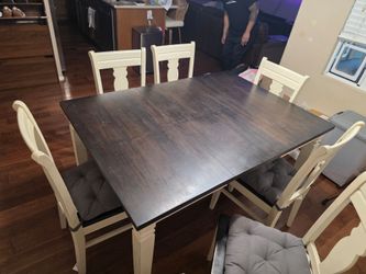 Dinning Table