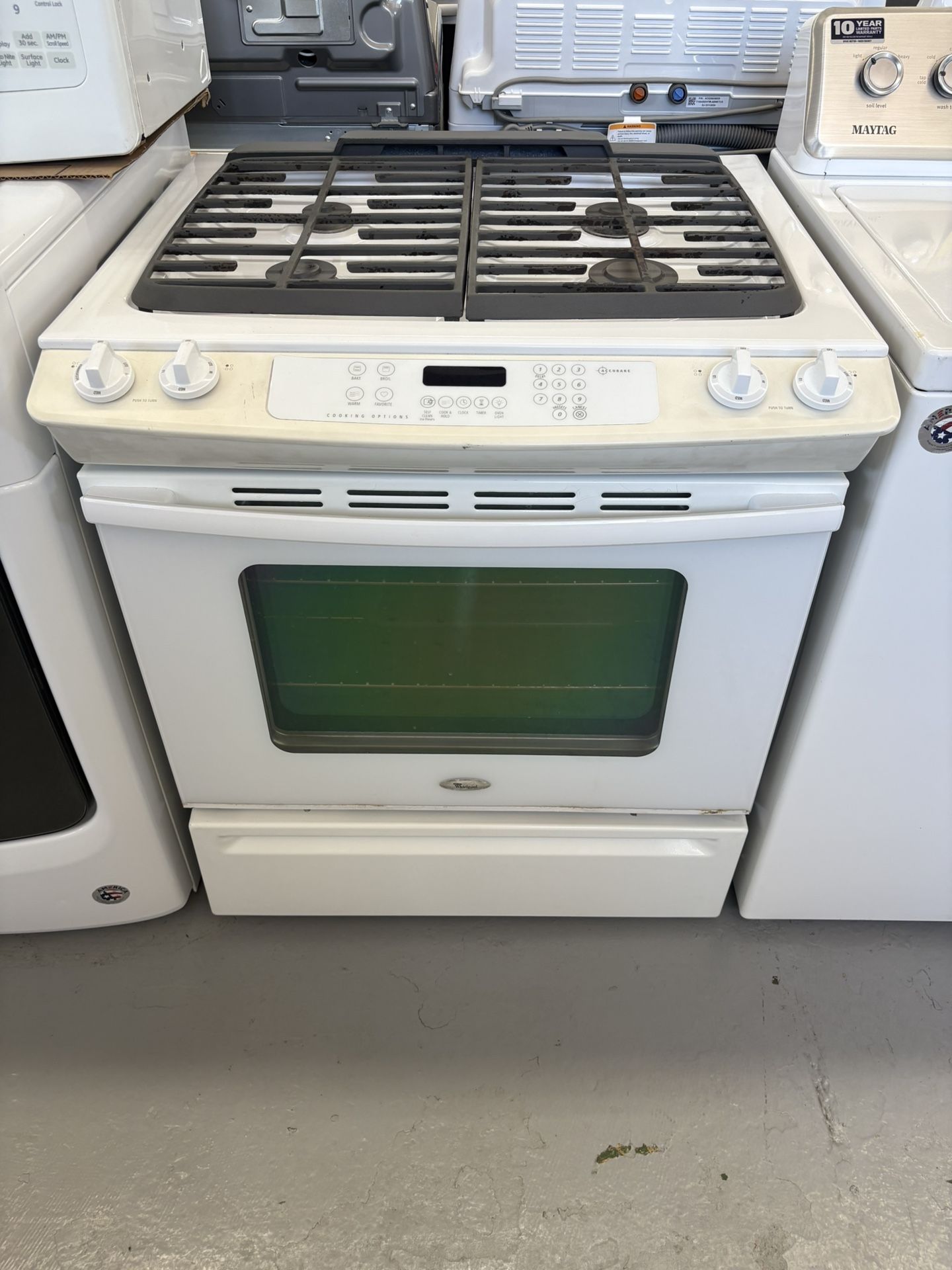 Used Whirlpool Range 30” Gas / 3 Months Warranty