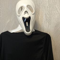 Scream costume, child size 8-10