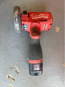 Milwaukee cut off tool