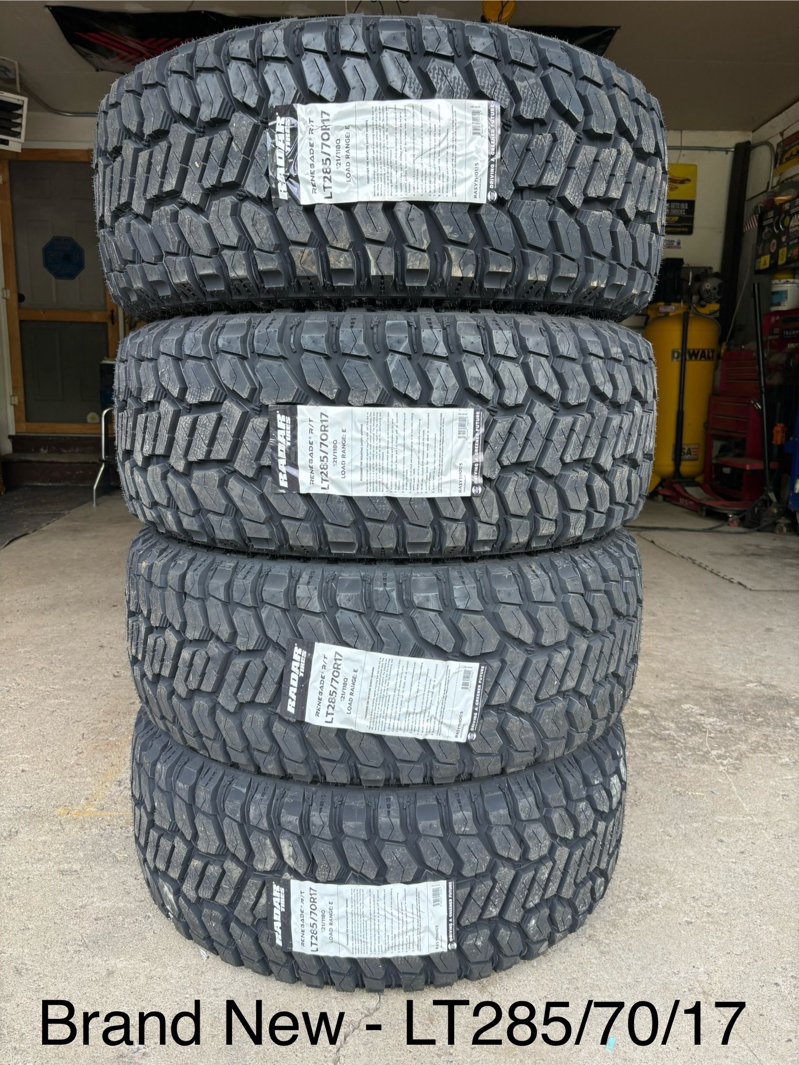 (4) - LT285/70/17 Radar Renegade R/T Tires