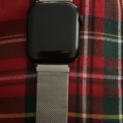 Apple Watch Series 7 - 45mm Like New