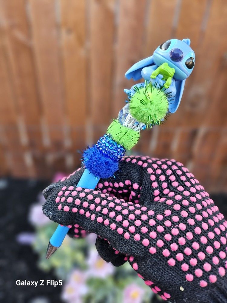 Stitch Pen