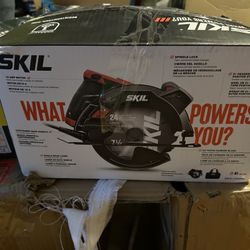 SKIL Circular Saw