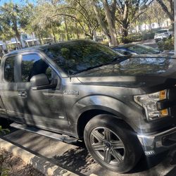 2017 Ford F150 XLT