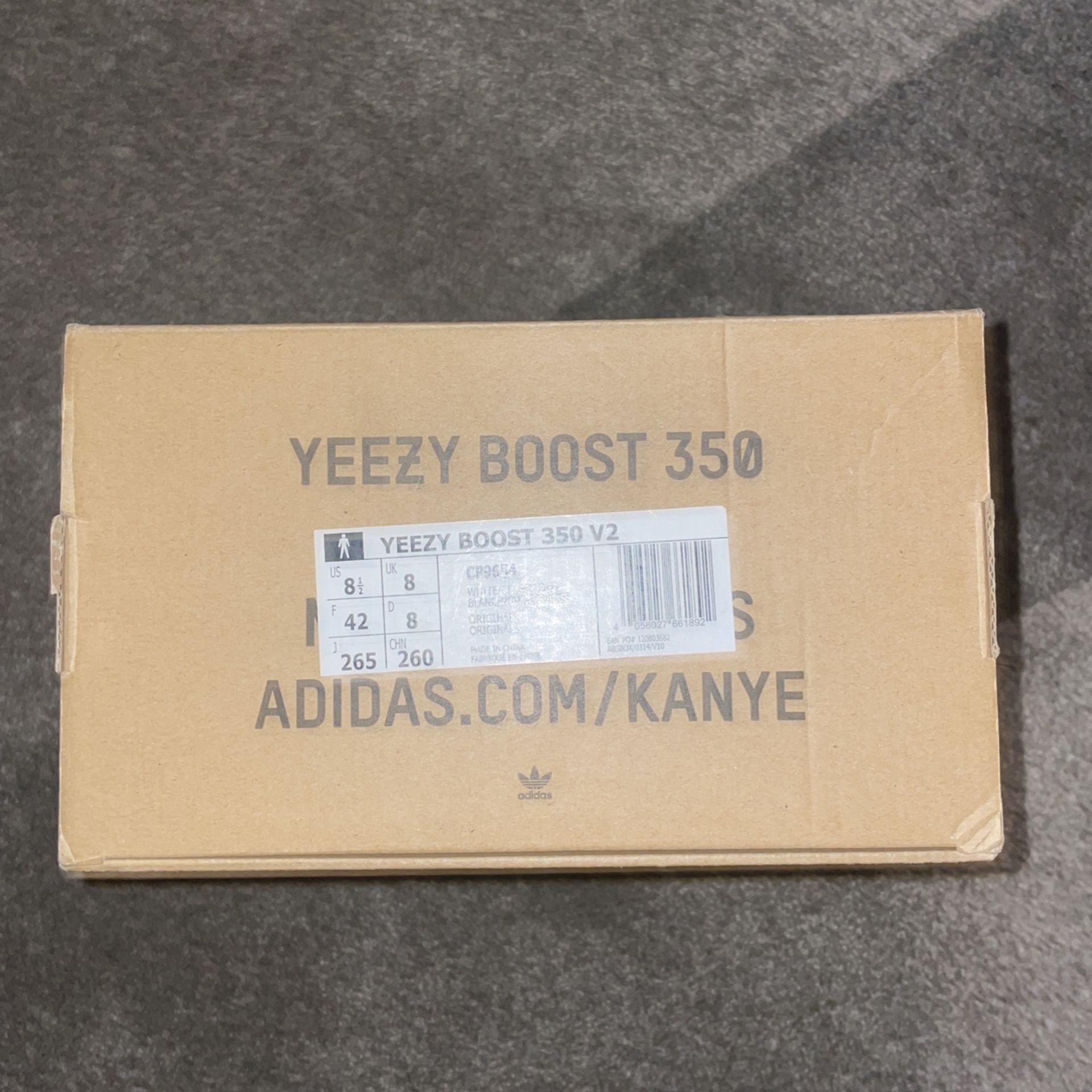 Yezzy 350 Zebra size 8.5