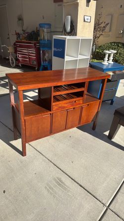 Buffet Table
