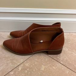 Brown Pointed Toe Flats