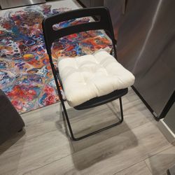 12 Chairs, Cushions And 2 Black Tables - Game Night, Large Gatherings