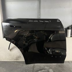 2020-2021-2022-2023-2024 TESLA MODEL Y RIGHT REAR DOOR OEM USED