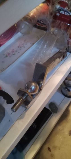 Trailer Hitch Ball Mount