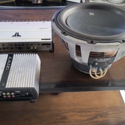 Audio System Amp & Subwoofer 