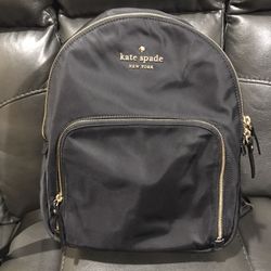 Mochila 🎒 Kate Spade ♠️ $45 