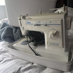 Brother / Bicor VX1005 Sewing machine