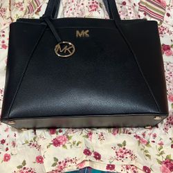 MK purse new
