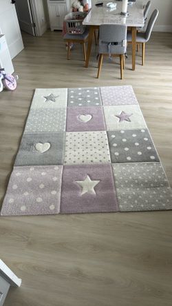 Nursery rug