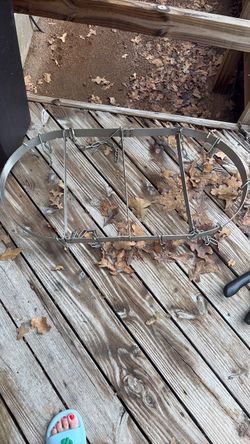 Silver pot rack with 15 hooks