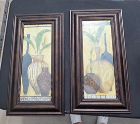 Set of 2 Framed Still Life Vase Art Prints