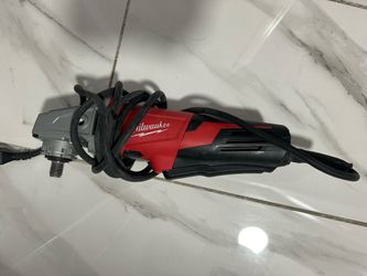 Milwaukee 13 amp 5” inch small grinder