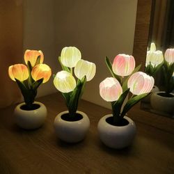 LED Tulip Night Light Romantic Potted Table Desk Lamp Simulation Flower Ceramic