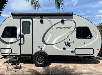 2019 Rpod Camper Trailer. RV