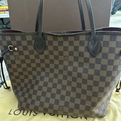 Louis Vuitton Neverfull MM Authentic 