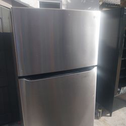 G.E  Refrigerator