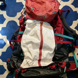 Mountain Hardware AMG 105 mountaineering backpack