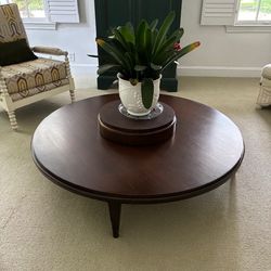 🌟 Authentic Mid Century Modern Round Coffee Table🌟