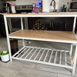 Kitchen Island 