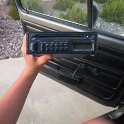  Blaupunkt Madison CD127 car stereo, also known as Blaupunkt Miami CD127. 