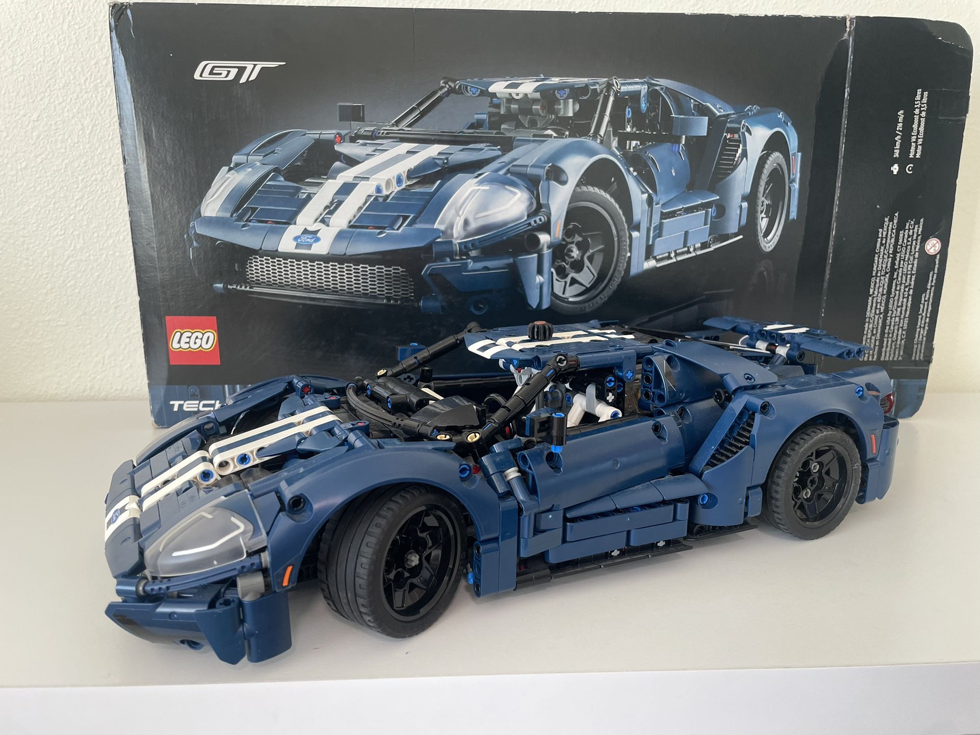 Lego Technic Ford GT 42154