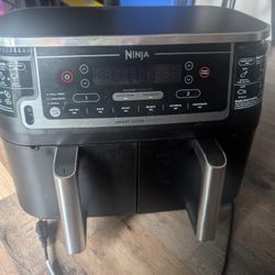 Ninja DZ550 Foodi 10 Quart 6-in-1 DualZone Smart XL Air Fryer