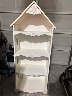 Kids shelf
