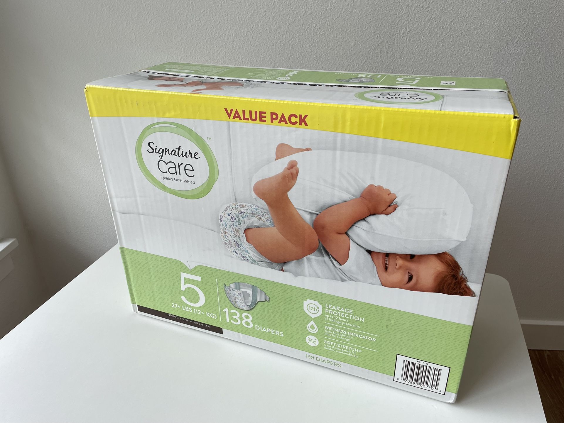 Signature Care 138 Count Diapers Couches Size 5