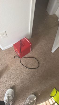 Mini room fridge