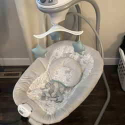 Graco Baby Swing