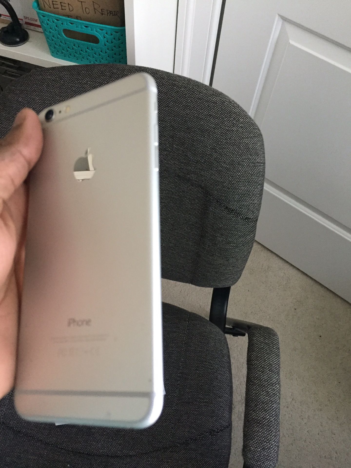 iPhone 6 Plus Factory Unlocked Excellent Condition