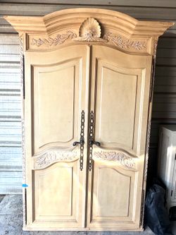 Vintage Ethan Allen Legacy Armoire