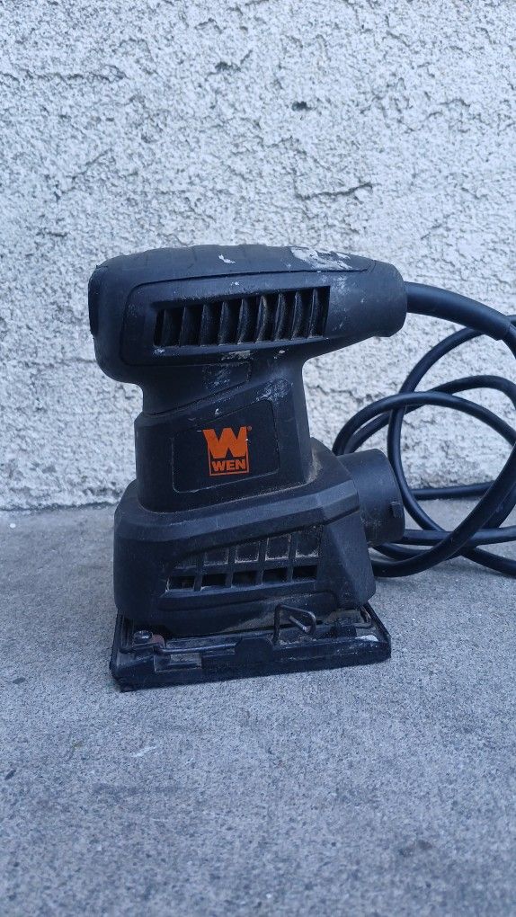 WEN 6304 1/4-Sheet Orbital Palm Sander