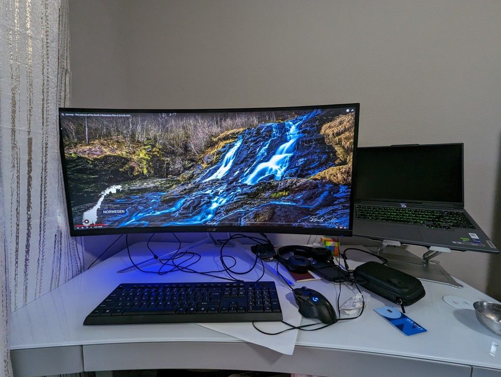 37.5 Inch Curved XR Gaming Monitor R382CQK