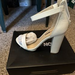 Fashion Nova White Heels Size 9