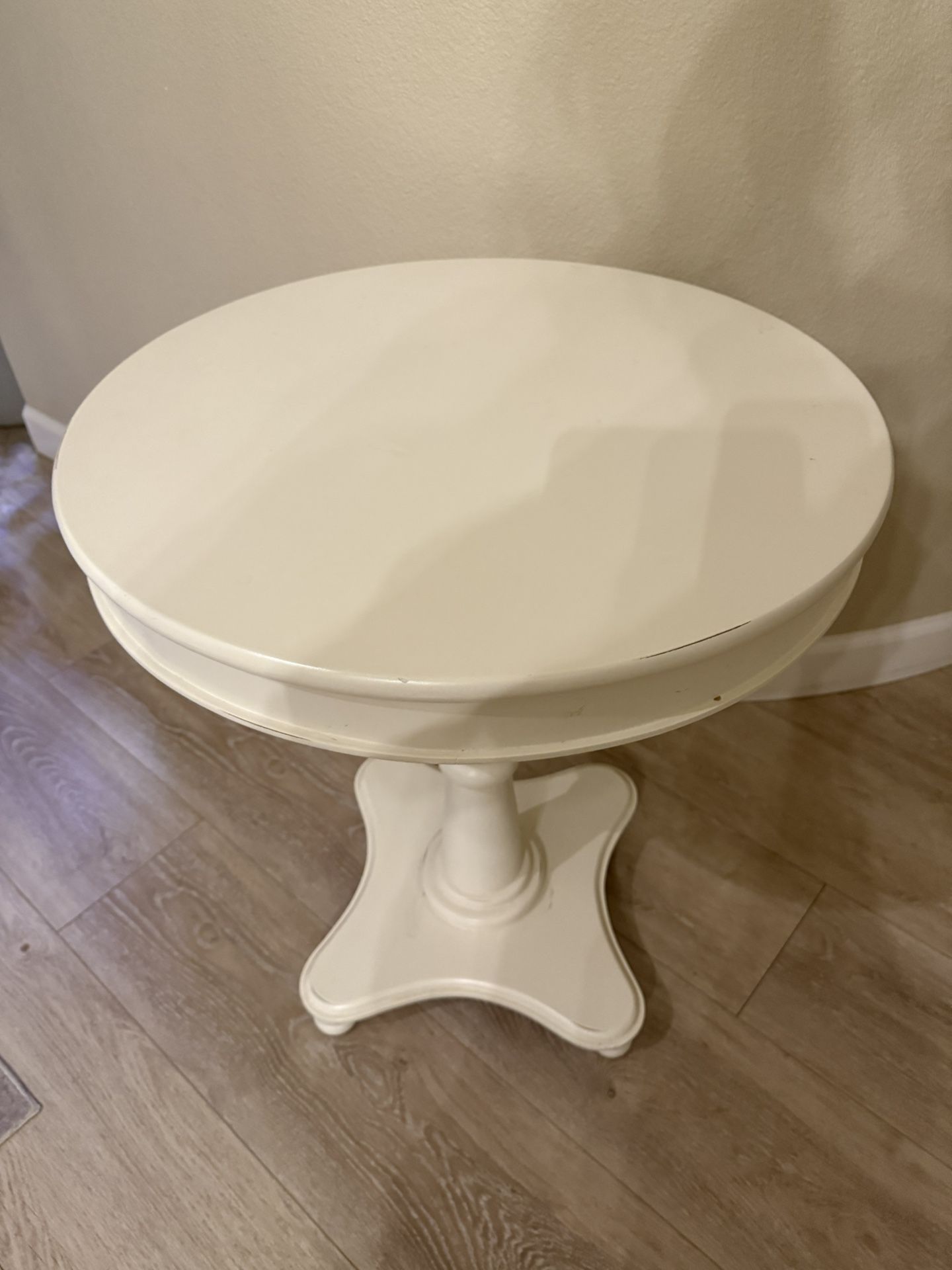 Round Accent Table