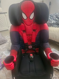 Spiderman 2-in-1 car seat by KidsEmbrace