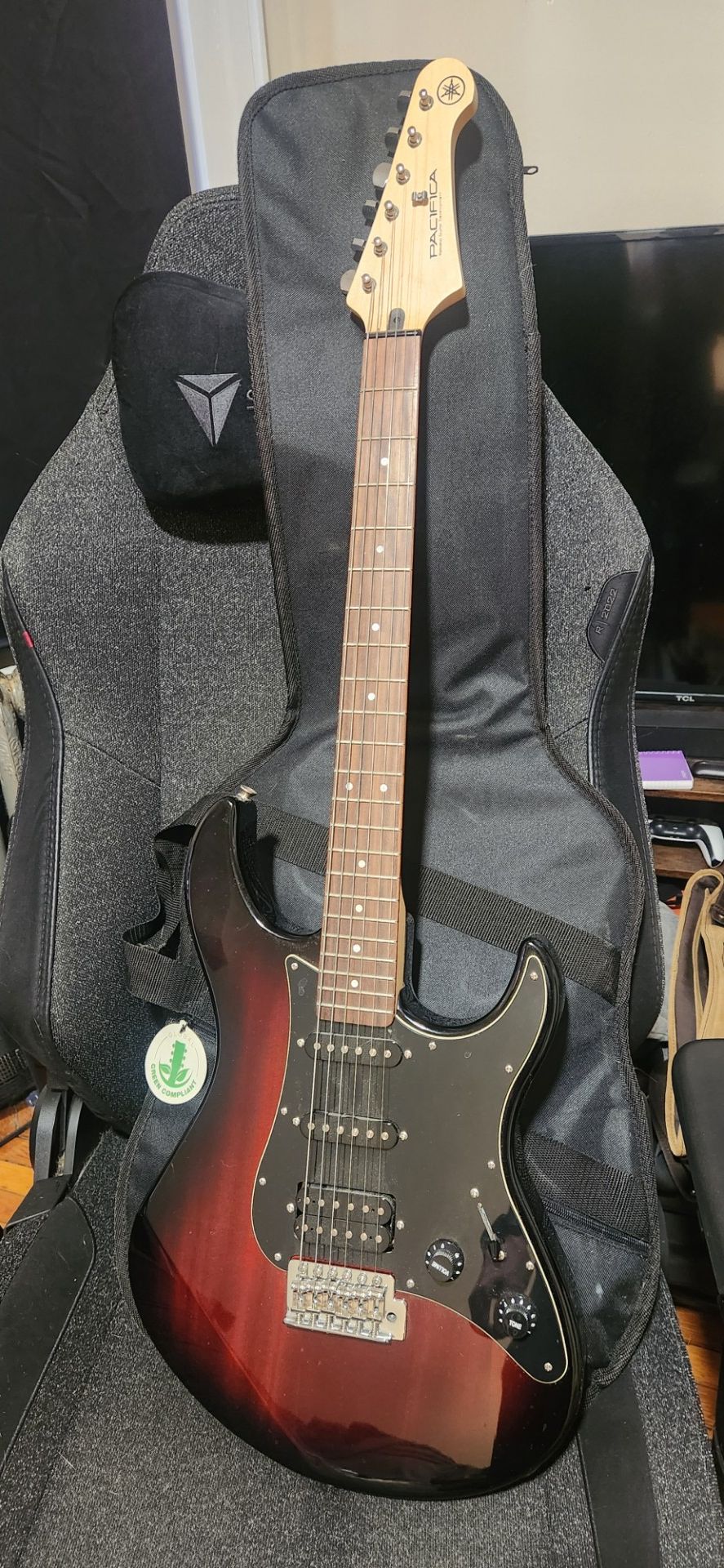 Yamaha Pacifica Series PAC012 Electric Guitar