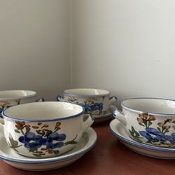 Set Of 4 Chowder/Side Soup  Bowls -$5