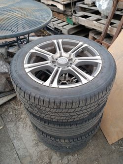 17 Inch MOMOS good Condition No Curb Rash