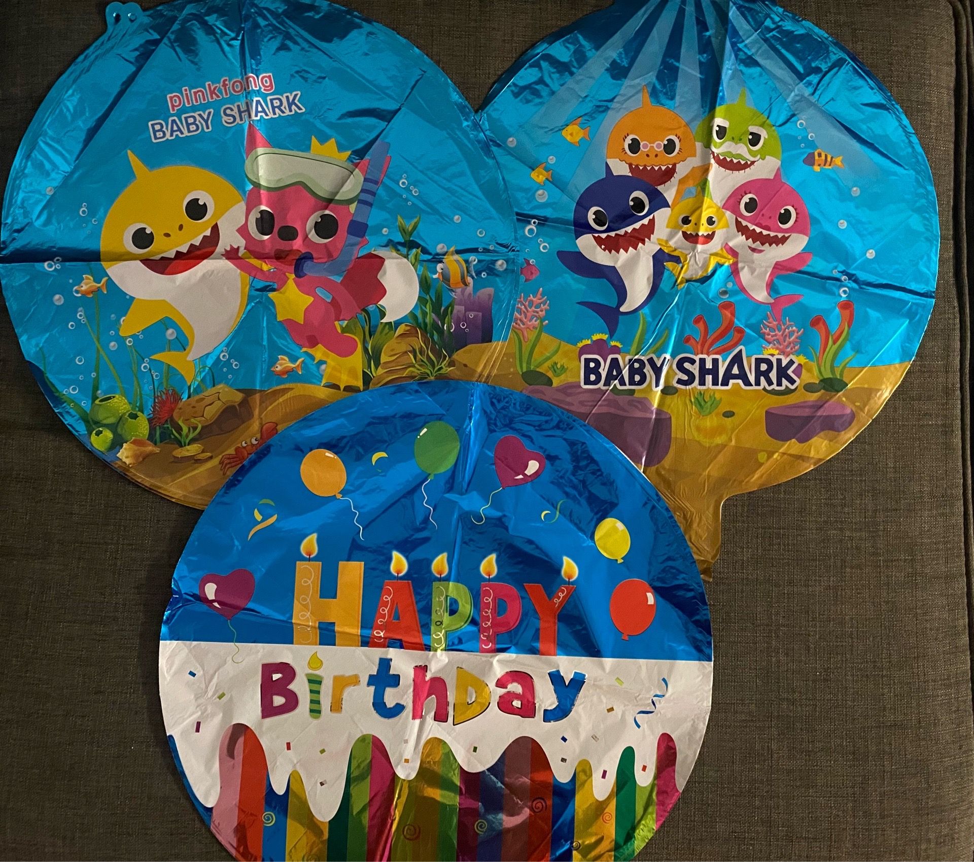 Baby shark balloons