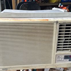 Kenmore Window AC Unit 12000 BTU 